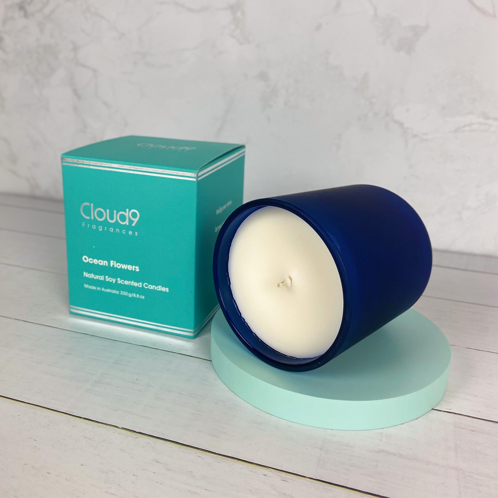 Ocean Flowers Scented Candle Large
