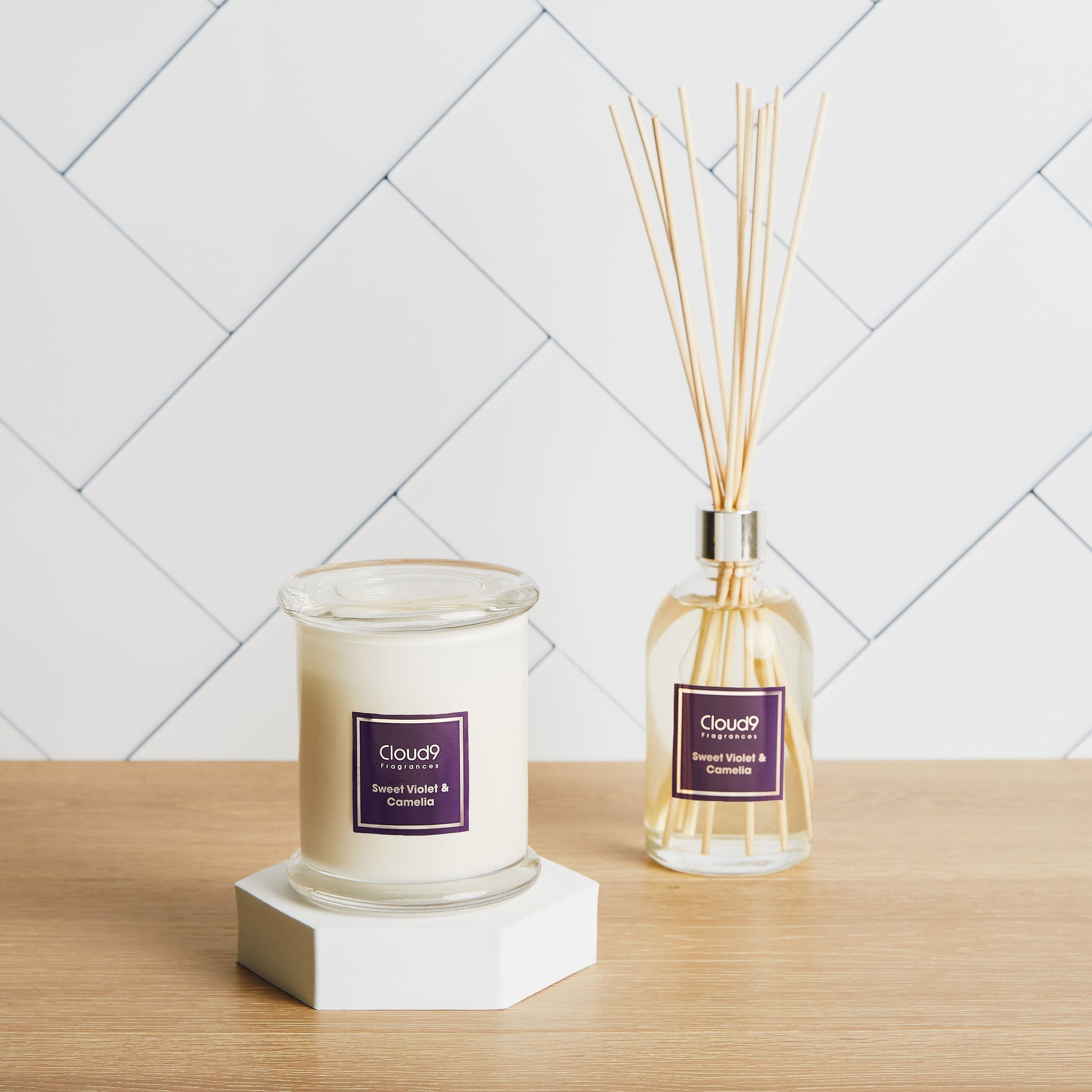 Sweet Violet & Camelia Scented Candle Small
