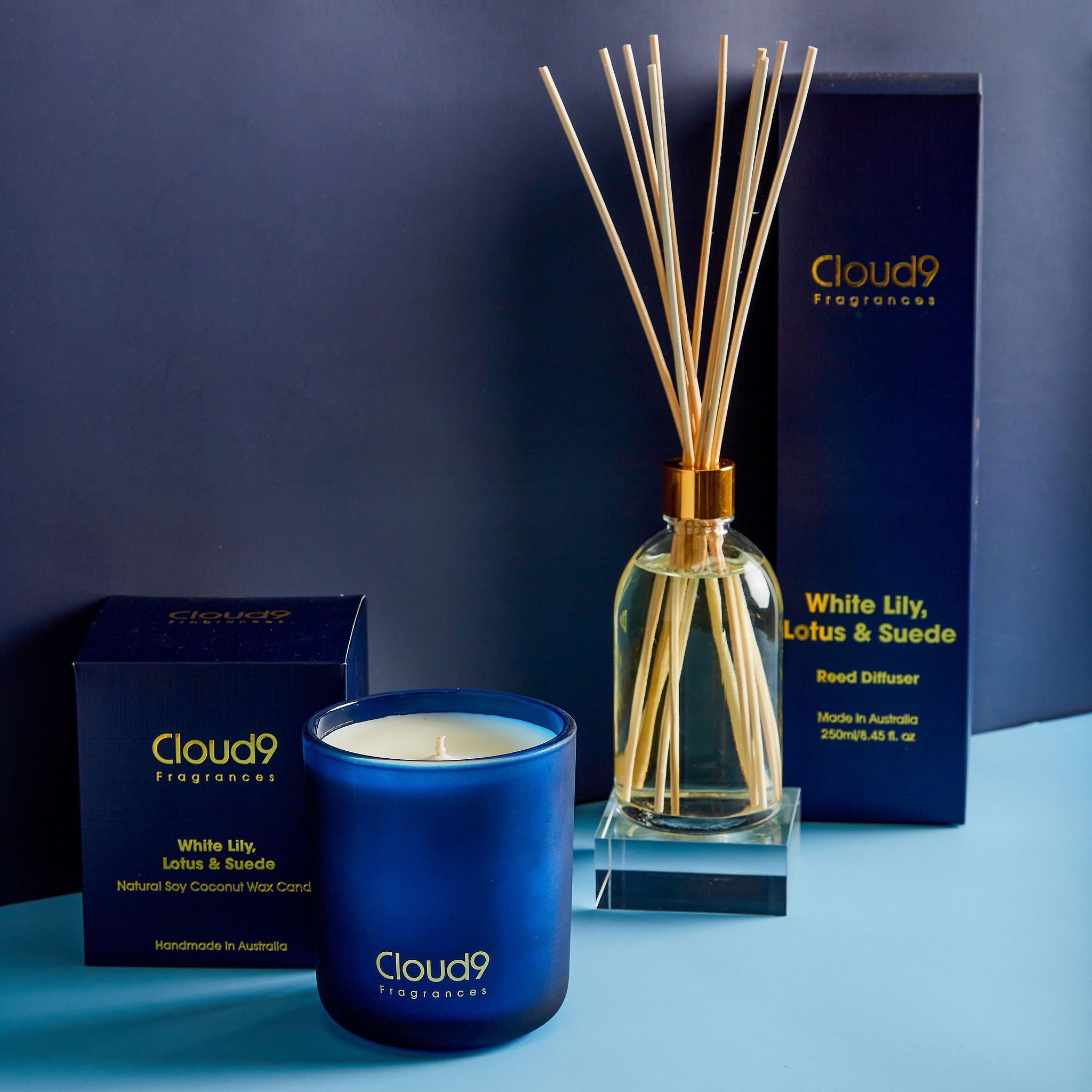 White Lily, Lotus &amp; Suede Reed Diffuser